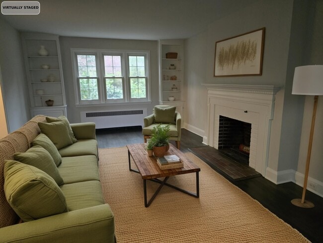 Building Photo - 308 Eastway Ct