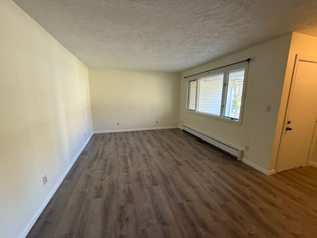 Photo - Country Living with a Recently Remodeled 2...