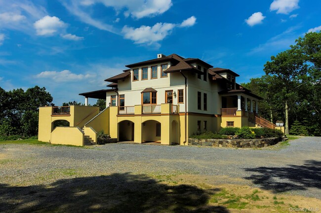 Photo - 12 Blueberry Hill Rd