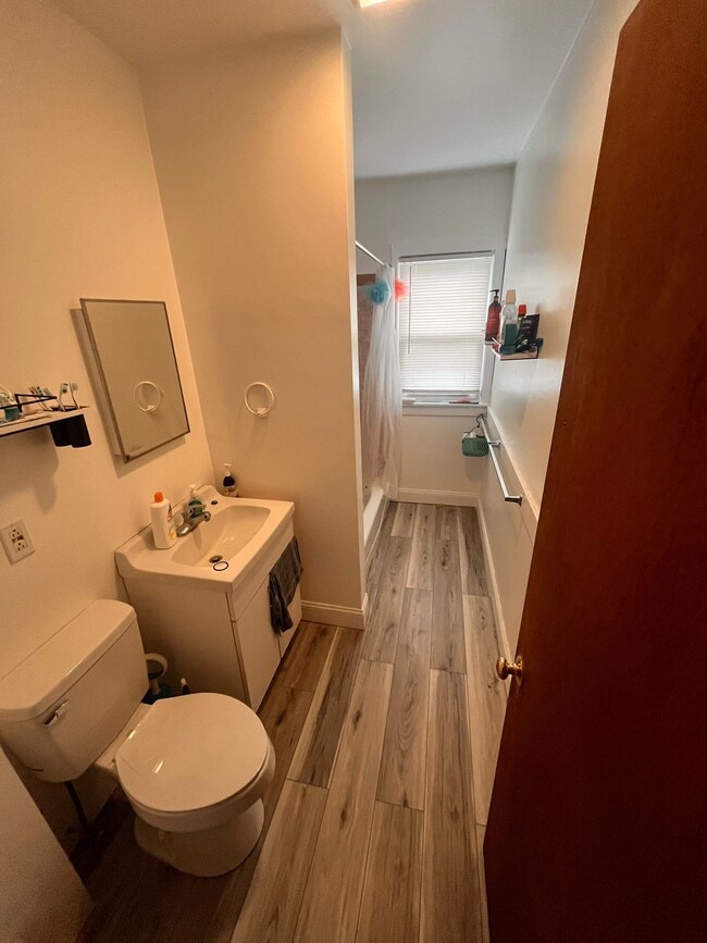 Photo - 86 Fellsway W Apartamentos Unidad 3