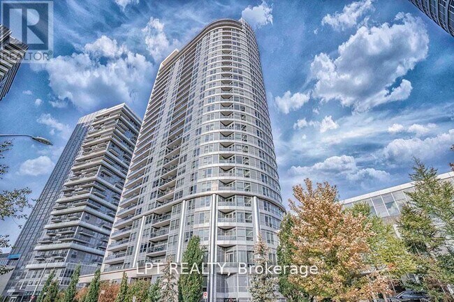 Photo - 181 Village Green Square Unit 812