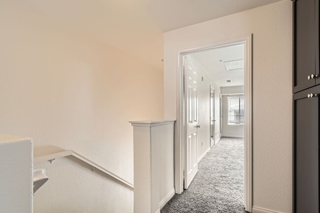 Photo - Stylish 2Bd + Den/Office - Townhome in Prime Central SD – Near Convoy District, Bases & Freeways