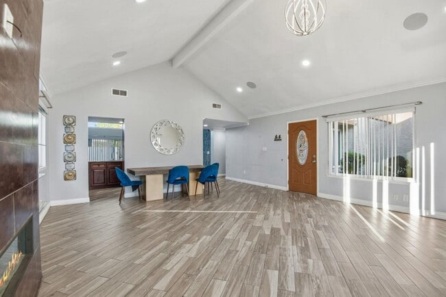 Photo - 12361 Andy St