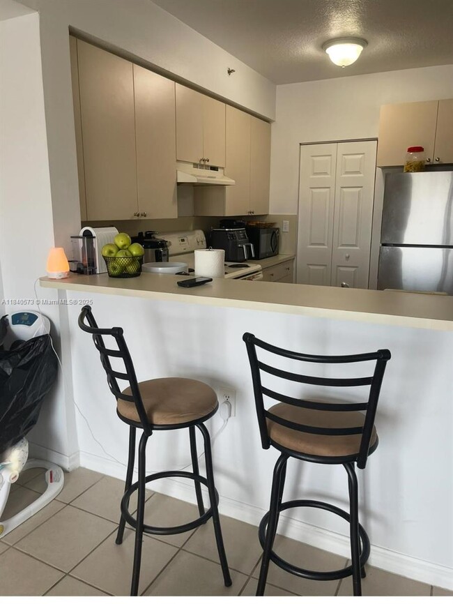 Building Photo - 11060 SW 196th St Unit 601 Rental