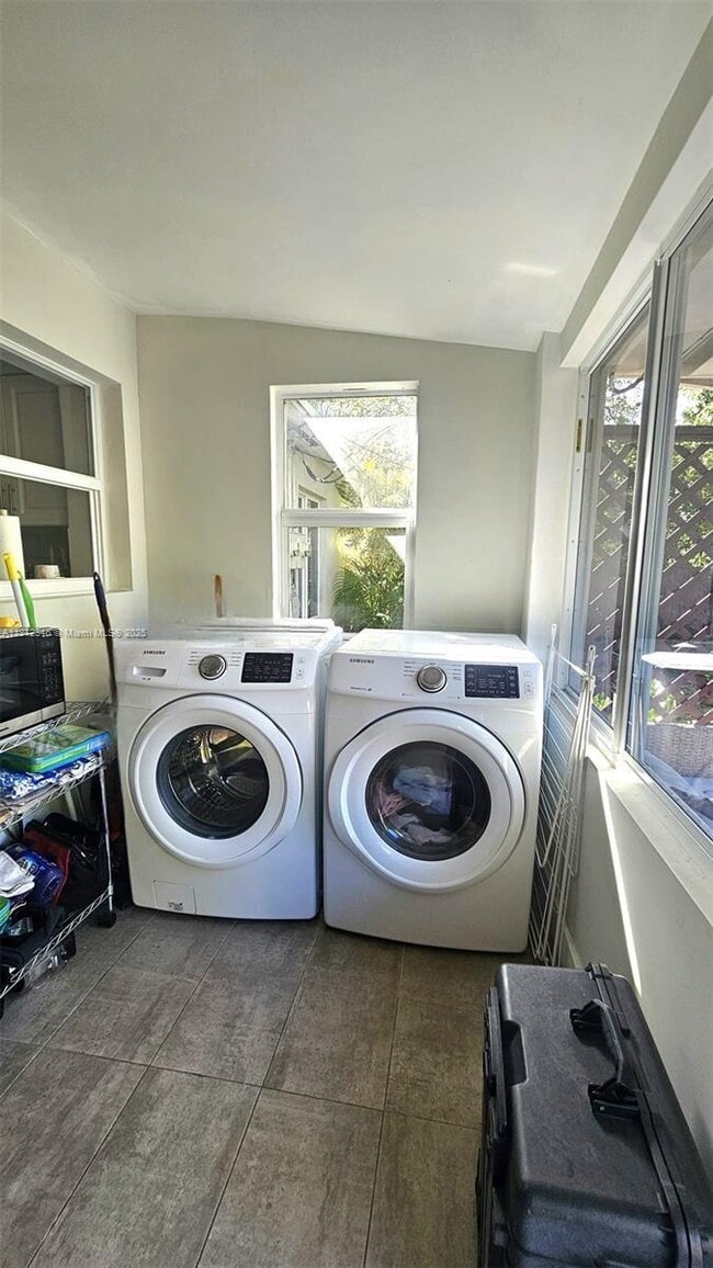 Photo - 2 bedroom in Miami FL 33161