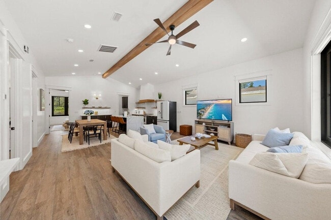 Photo - 783 Indian Woman Rd Unit ID1447173P