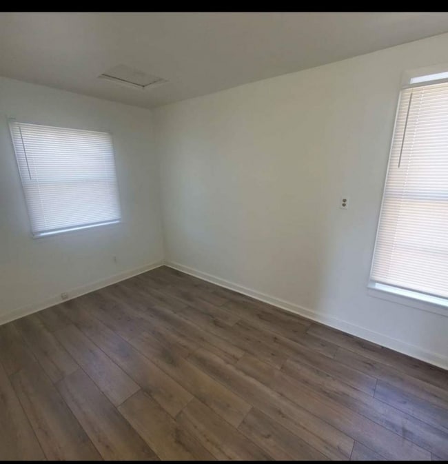 Photo - 114 24th St Unit House