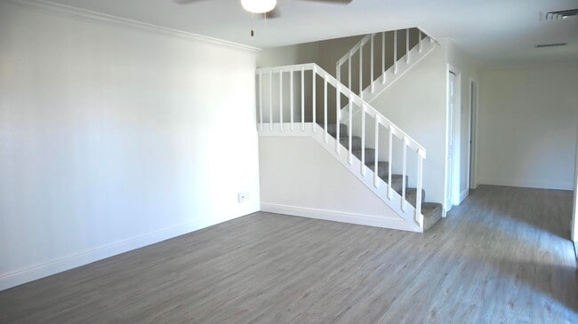 Photo - 194 Lake Arbor Dr