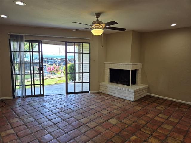 Photo - 428 Yacht Club Dr Unit B