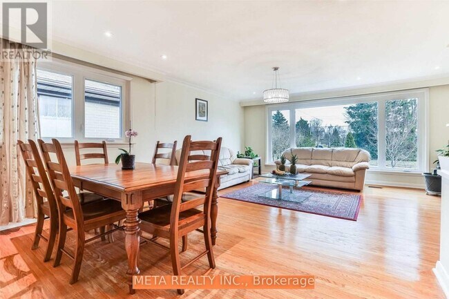 Photo - 36 Dewlane Dr
