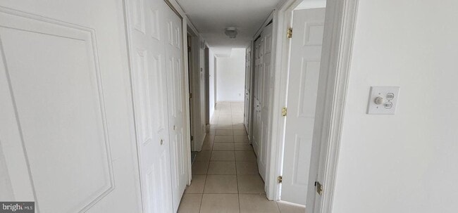 Photo - 1864 Gibson Rd