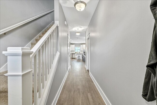 Photo - Stunning Tuscany Village Townhouse!