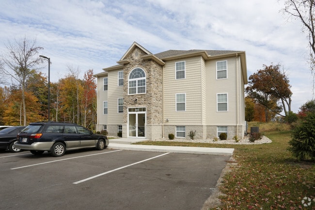 Sixplex (Small 2 bedroom/2 bath units)