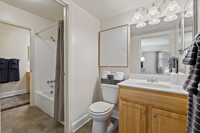 Woodsdale Apartments