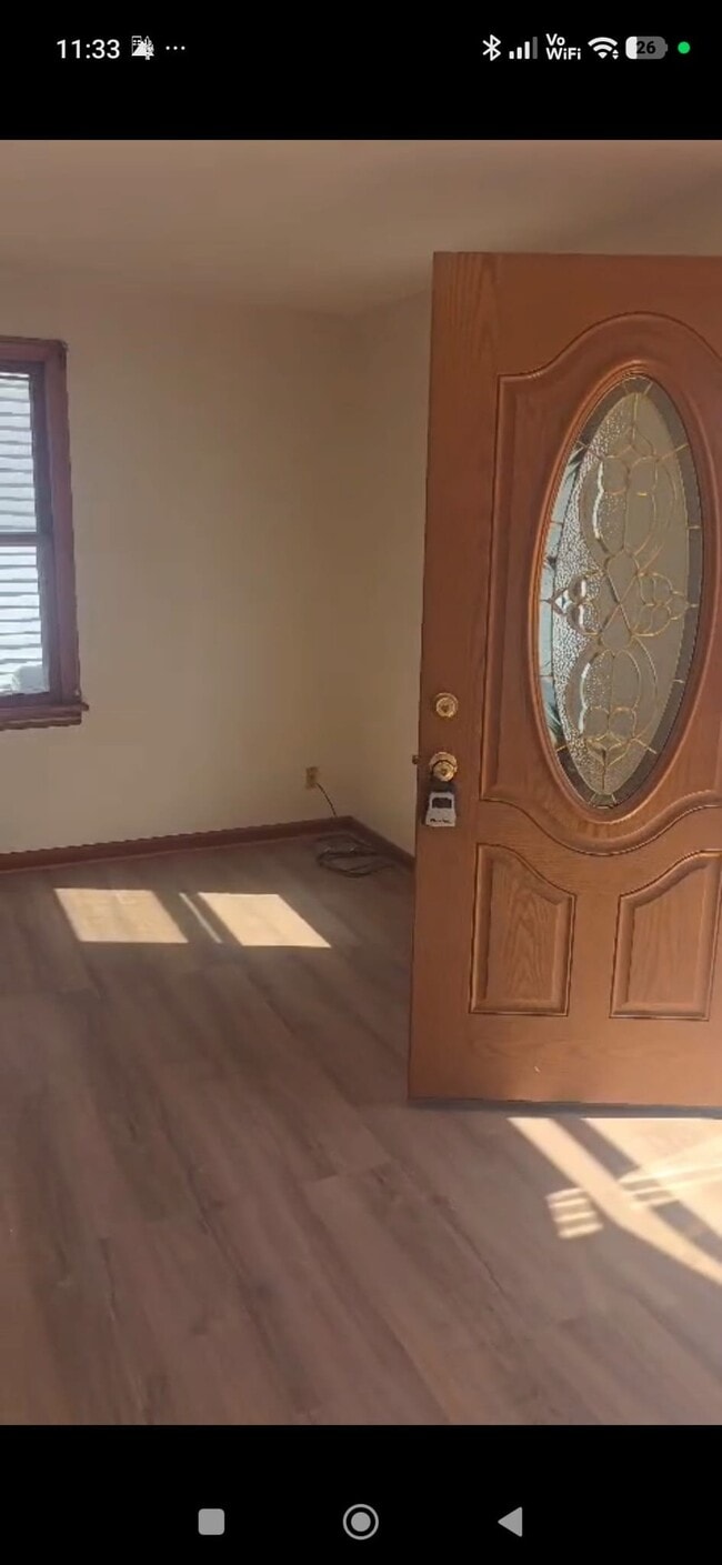 Photo - 30051 Regent Rd