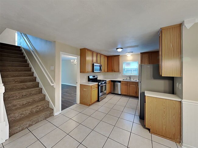 Photo - 26887 Castlecliff Ln