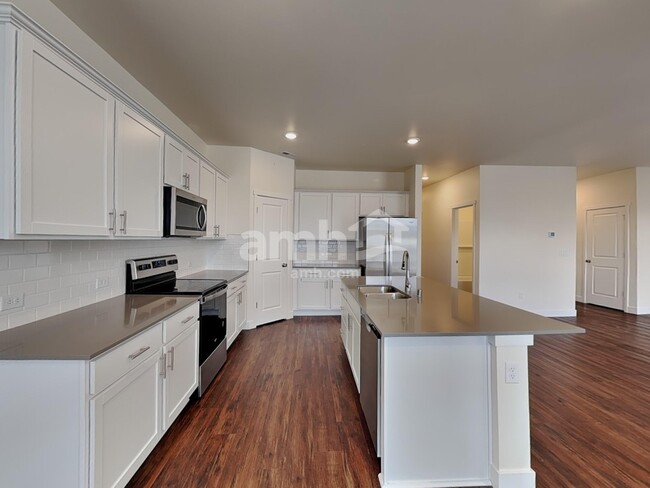 Photo - 8624 47th Pl NE