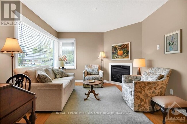 Photo - 1707 Edge Hill Pl