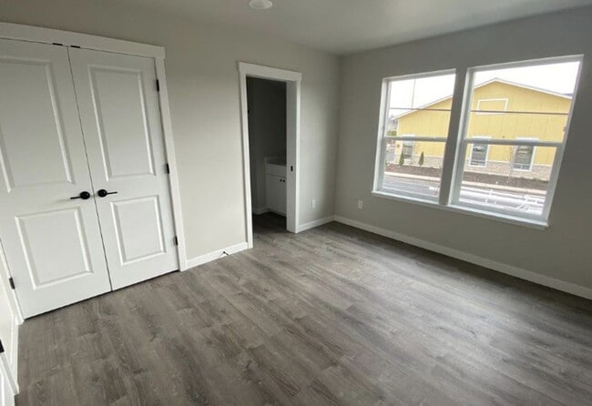 Photo - Modern 3-Bedroom Home Backing to Greenbelt in Meridian!