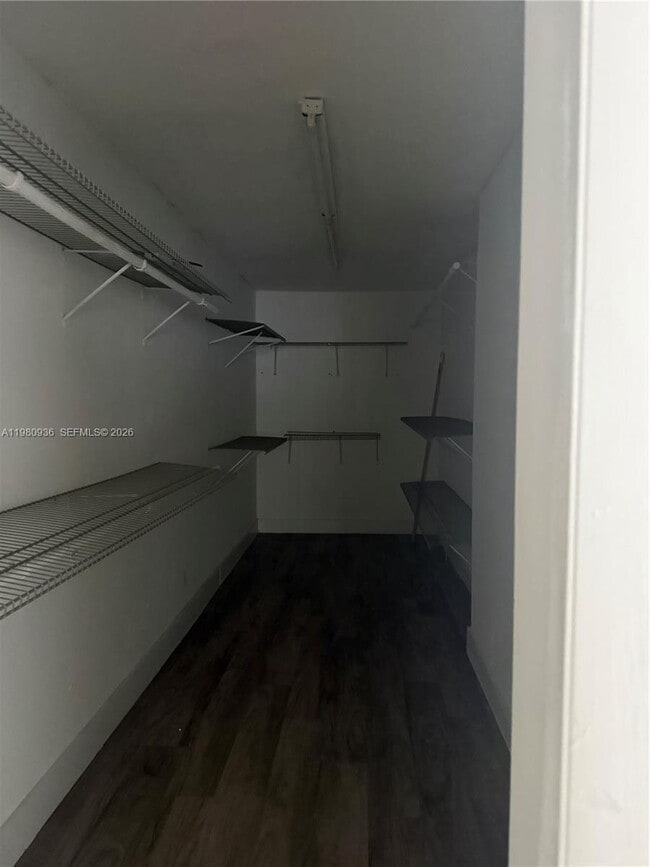 Photo - 6930 Miami Gardens Dr Unit 1-109