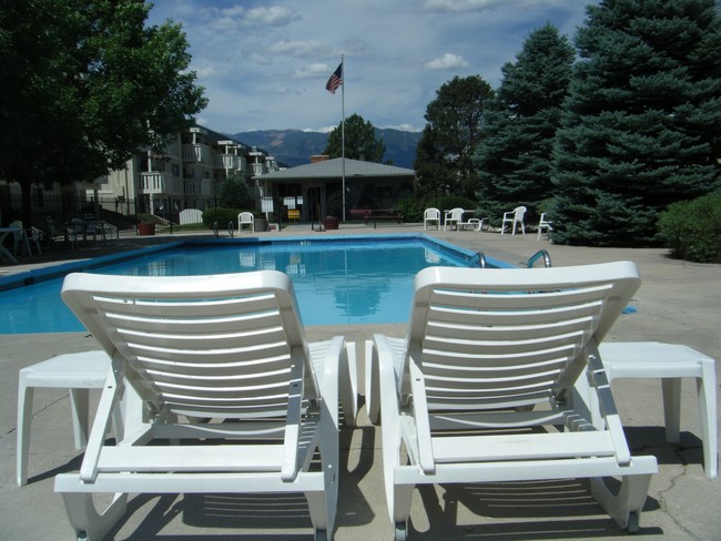 Building Photo - Mountain Ridge Rental