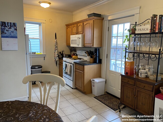 Photo - 54 Tremont St Unidad 2