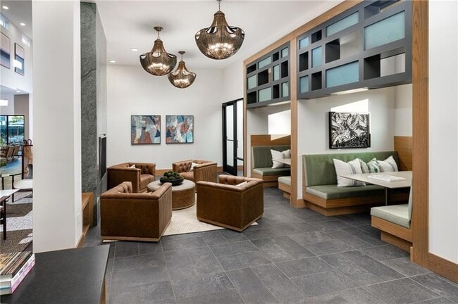 Photo - 3890 Floyd Rd