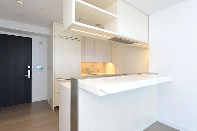 252 South St Unit 46M