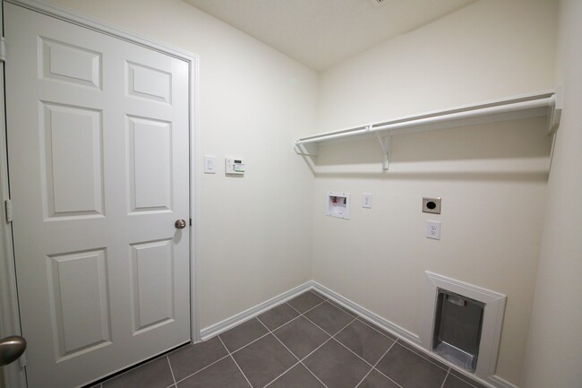 Photo - 9407 Castillo Ct