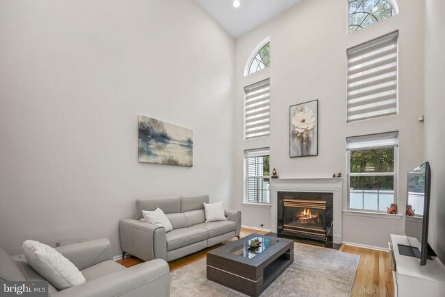 Photo - 204 Camelot Ct