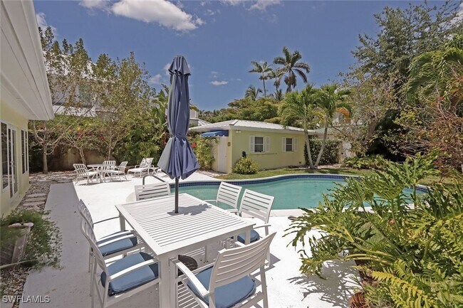 Photo - 361 1st Ave N