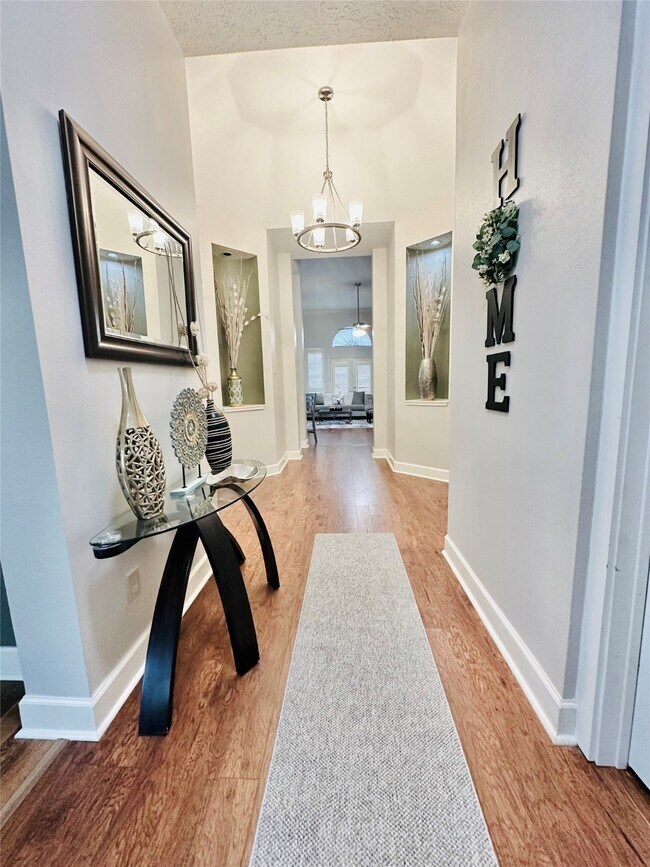 Photo - 8802 Willacy Ct