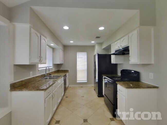 Photo - 22510 Braken Carter Ln