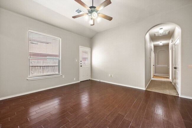 Photo - NICE 3 BEDROOM DUPLEX LOCATED IN NEW BRAUNFELS, TEXAS!