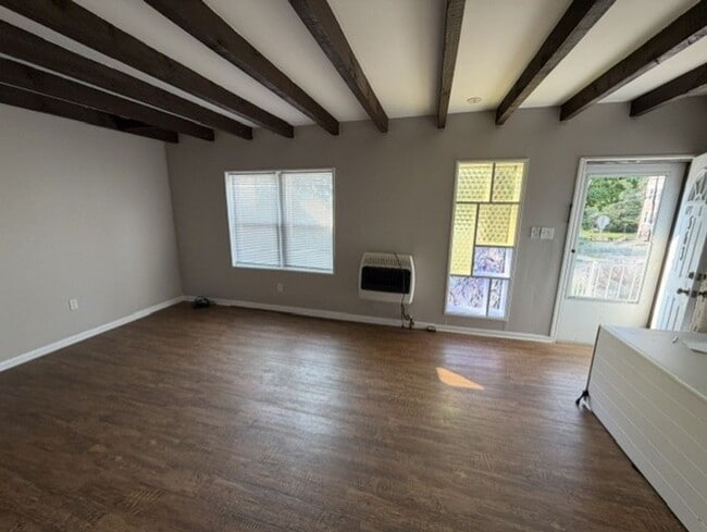 Photo - 563 S 24th St Unit Apt 1