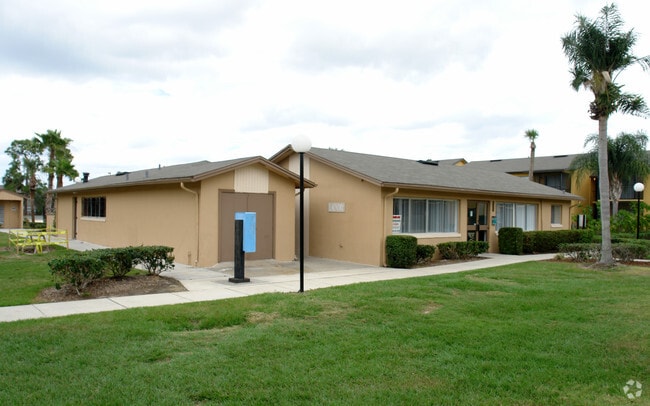 Photo - Tuscany at Aloma