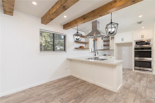 Photo - 21 Orchid Ave