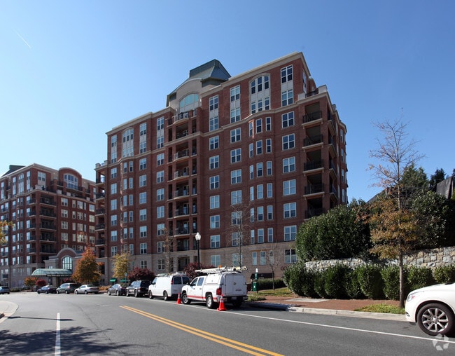 Photo - The Perry at Park Potomac