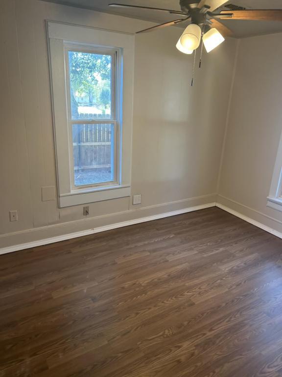 Photo - 411 Jackson St