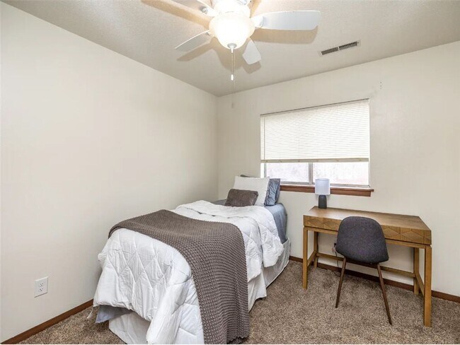 Photo - The Forum At Lincoln