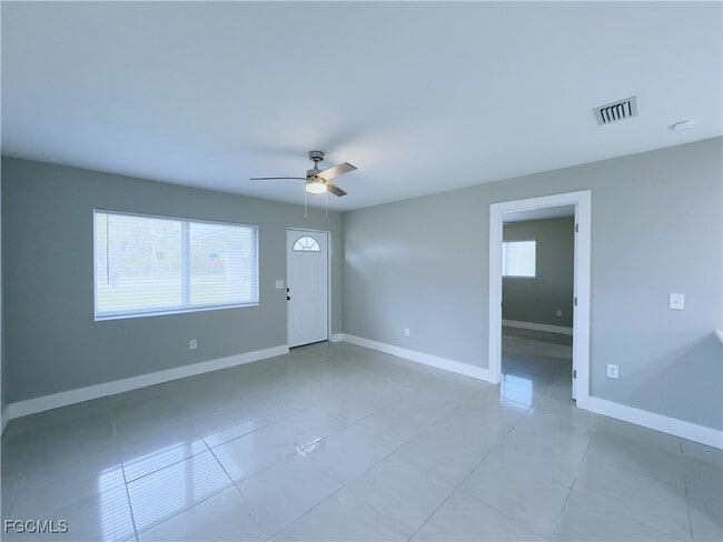 Photo - 4432 E Riverside Dr