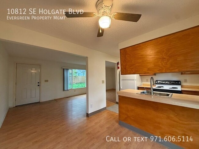 Photo - 10812 SE Holgate Blvd