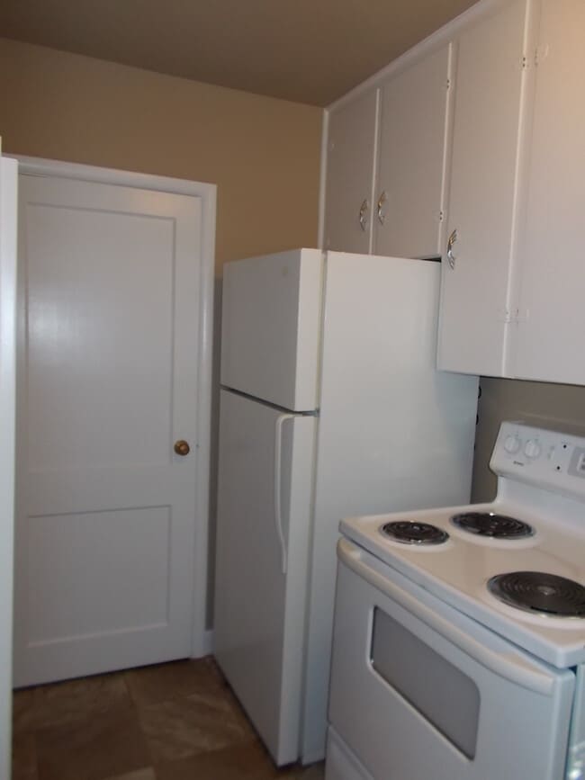 Photo - 1 Bed/ 1 Bath House with Hardwoods