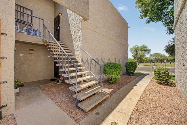 Building Photo - 4444 E Paradise Vlg Pkwy S