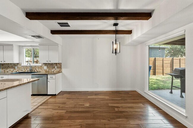 Photo - 10603 Parkfield Dr