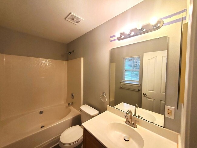 Photo - Beautiful Home Available for Rent in Charl...
