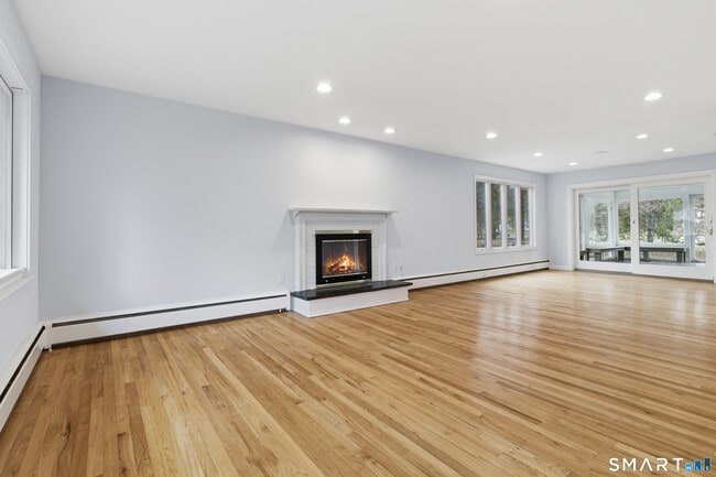 Photo - 2 Rockyfield Rd