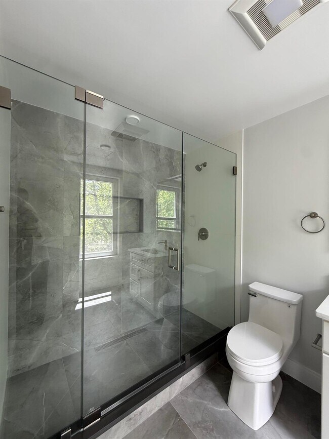 Photo - 37 Gore St Unit 2