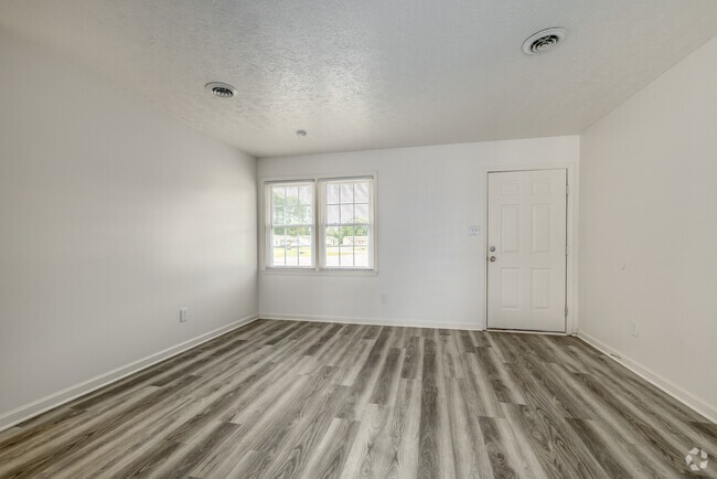 2BR, 1.5BA - 1,100SF - Living Area