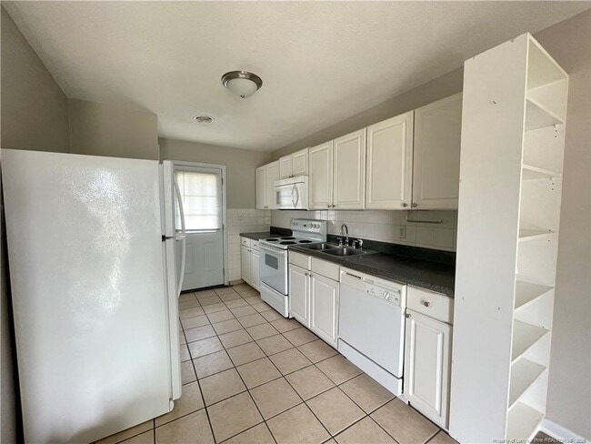 Photo - 264 Squire Ln